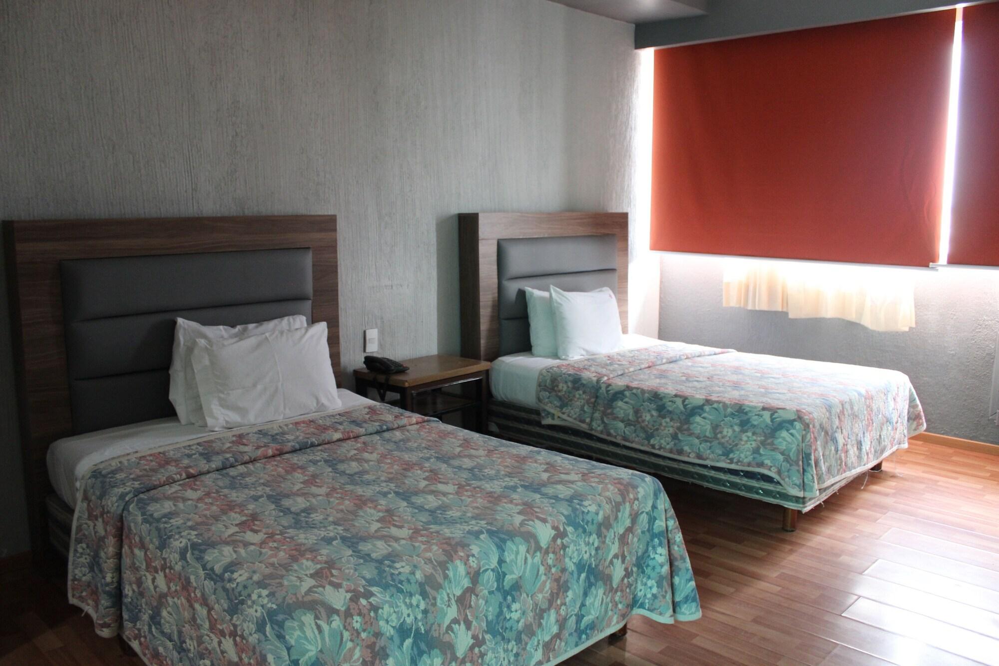 Hotel Oyo Nueva Galicia Guadalajara Exteriér fotografie