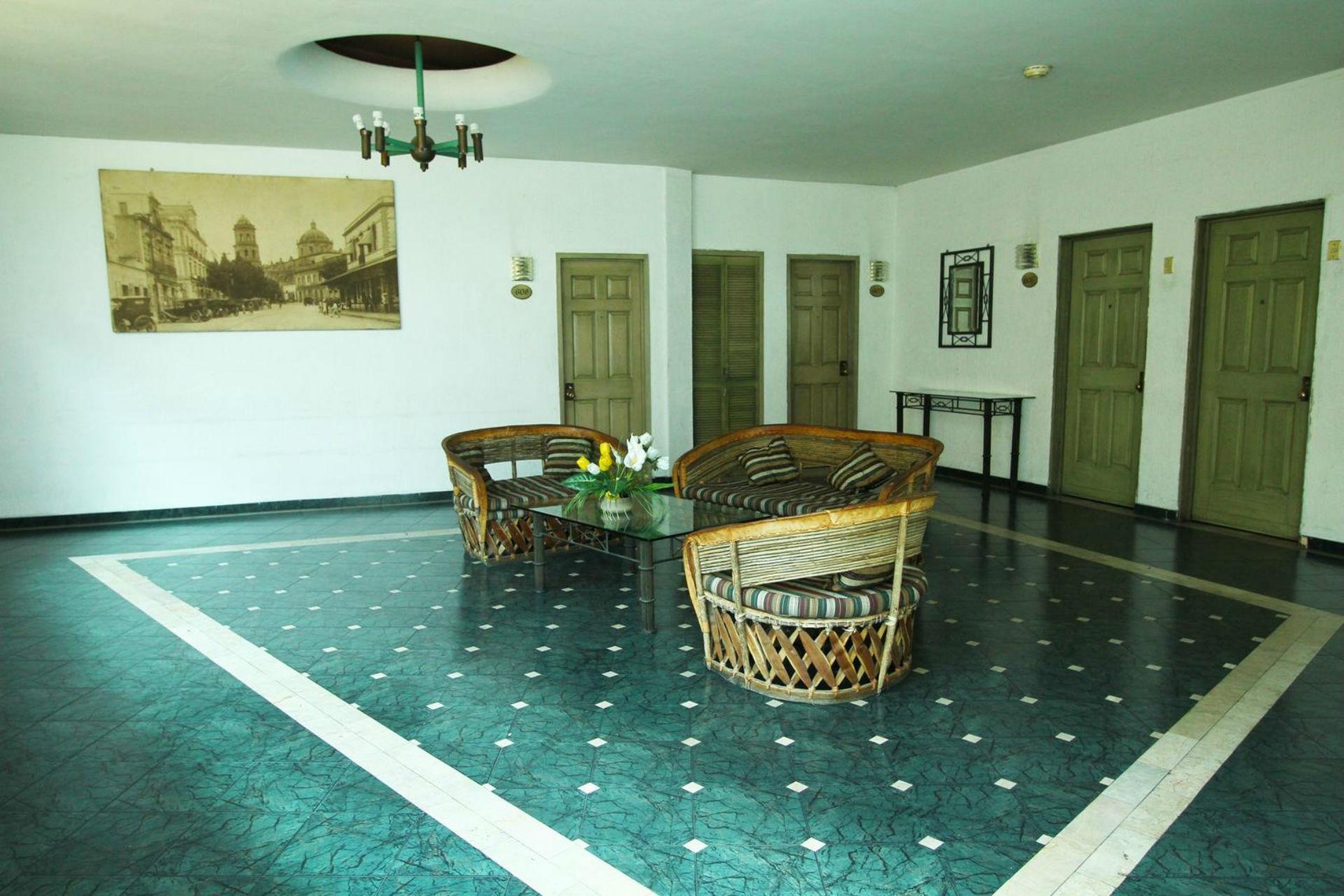 Hotel Oyo Nueva Galicia Guadalajara Exteriér fotografie